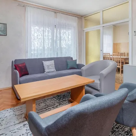 Beautiful Apartment In Crikvenica With Wifi