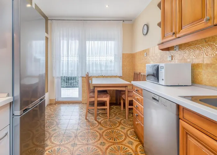 Beautiful In 茨里克韦尼察